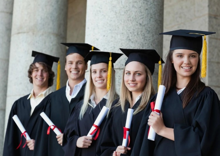 Аспірантура: шлях до наукової кар’єри