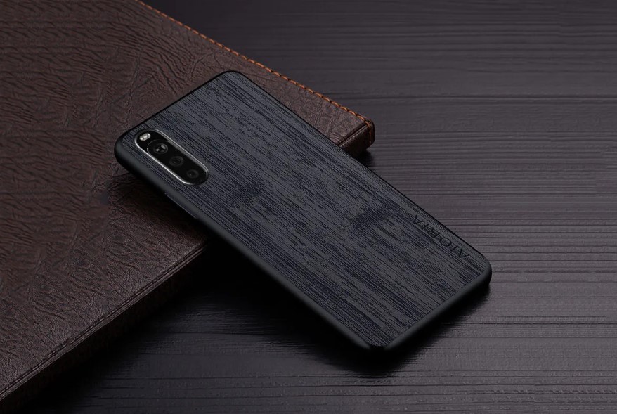 Порівняння жорстких та м’яких чохлів для смартфонів