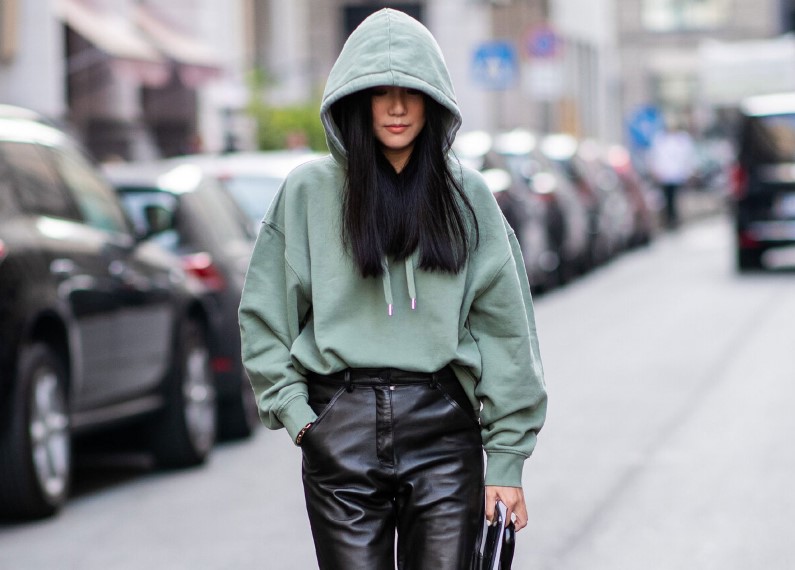 З чим носити худі оверсайз: стильні поєднання для будь-якого випадку